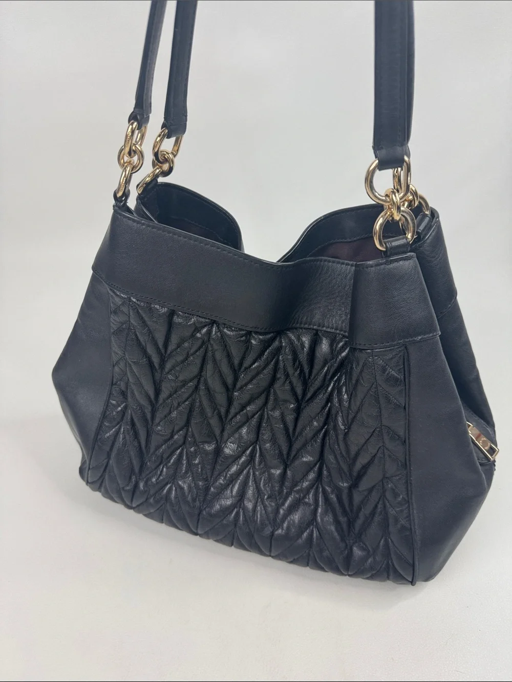 Coach Black Quilted Leather Shoulder Tote Bag Gold Hardware pockets Chain strap